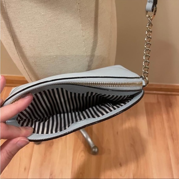 Kate Spare Cameron Saffiano Leather Hilli Crossbody Bag - Picture 4 of 8